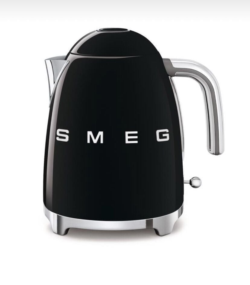 Smeg Kettle Siyah
