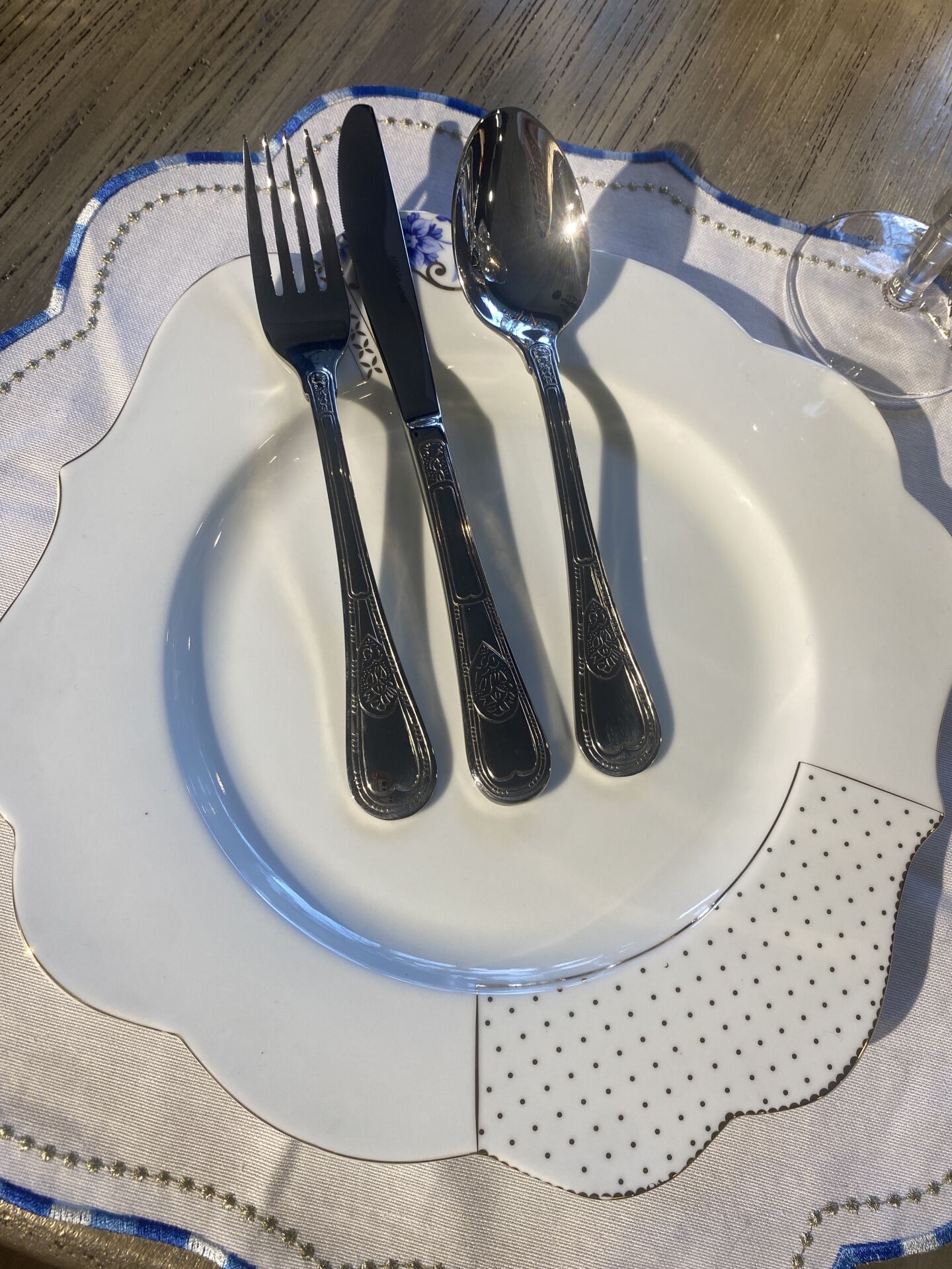 Mikasa Moor Solingen 90Parça Çatal Bıçak Seti