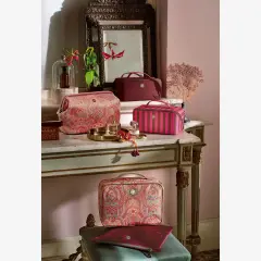 Jabali Makyaj Çantası Kırmızı 22.5x9,5x15cm